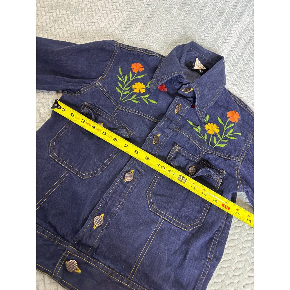 Vintage Floral Embroidered Denim Jacket - Picture 4 of 7
